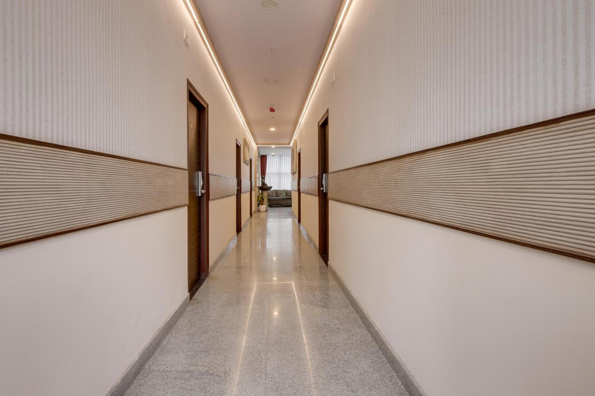 Super Townhouse Hbr Layout Bangalore Ngoại thất bức ảnh