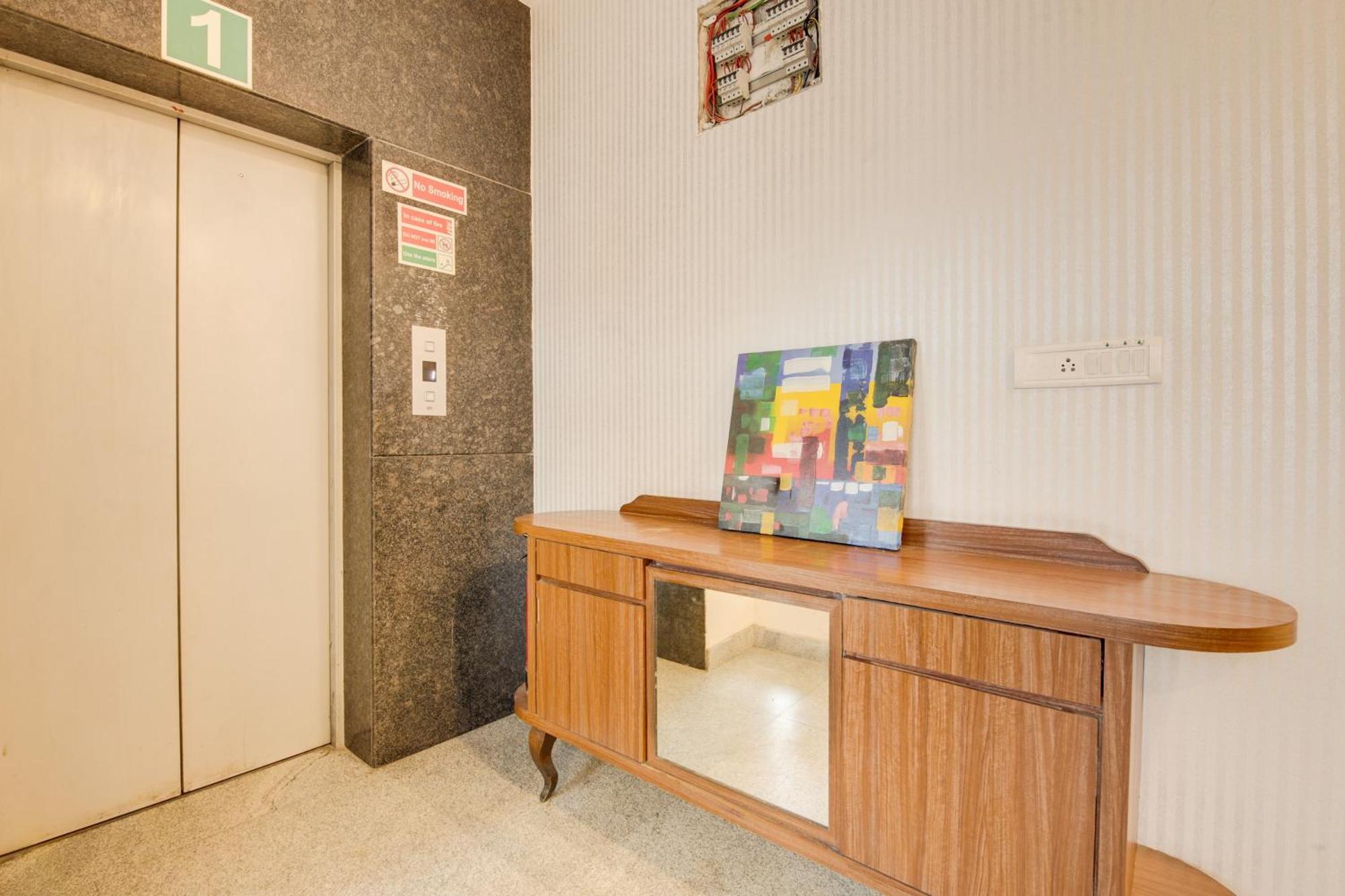 Super Townhouse Hbr Layout Bangalore Ngoại thất bức ảnh